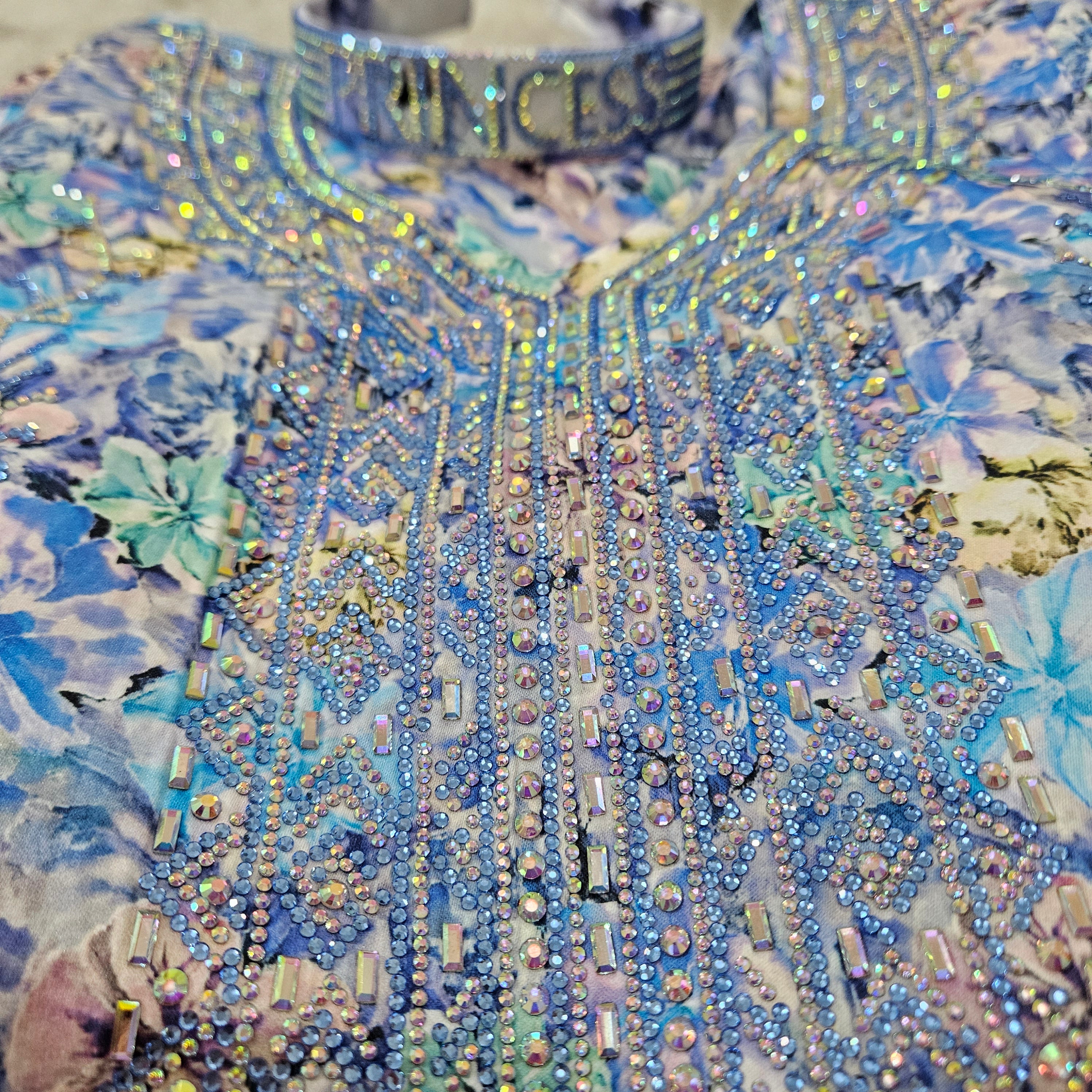 * Elegant modest dresses collection for women * Premium modest fashion collection display * Modest clothing collection with embroidered details * Luxury modest wear collection for women * Ramadan modest fashion collection * Modest embroidered jalabia dres