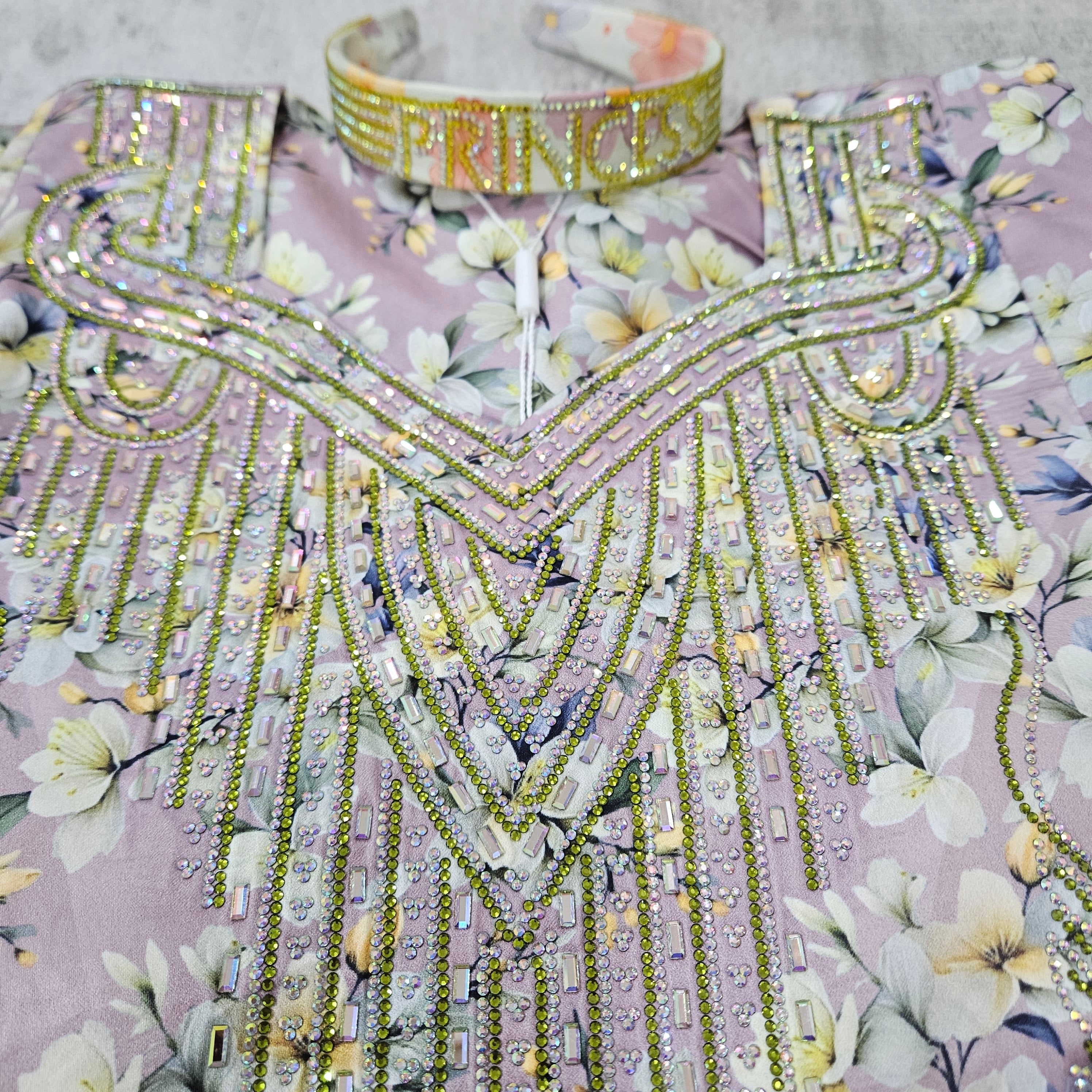 * Elegant modest dresses collection for women * Premium modest fashion collection display * Modest clothing collection with embroidered details * Luxury modest wear collection for women * Ramadan modest fashion collection * Modest embroidered jalabia dres
